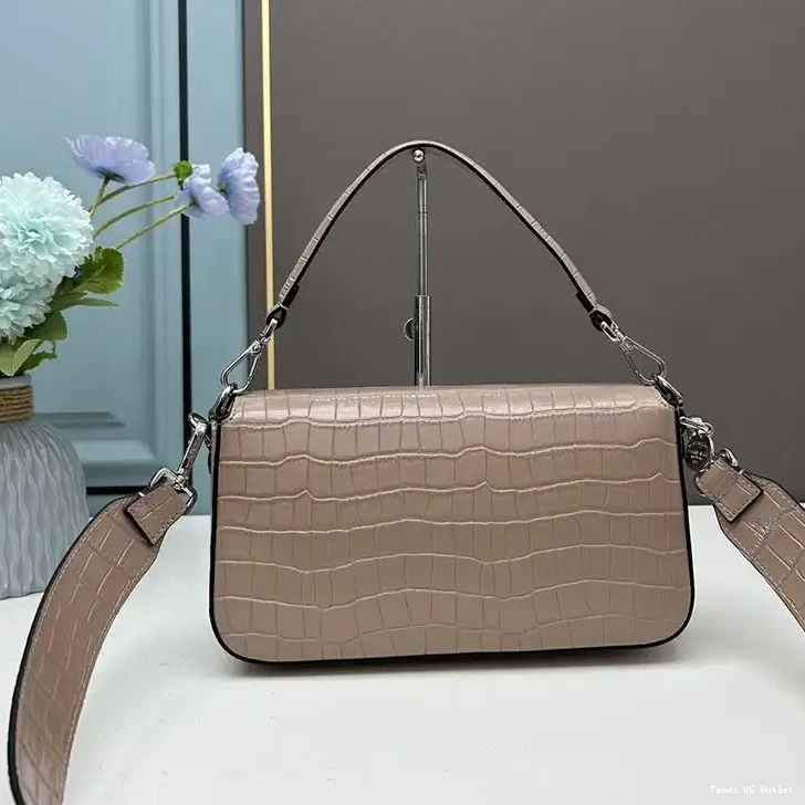 Cheap Leather Apricot In Bag Medium Baguette Crocodile Re-Edition Fendi 0321 HOT SALE