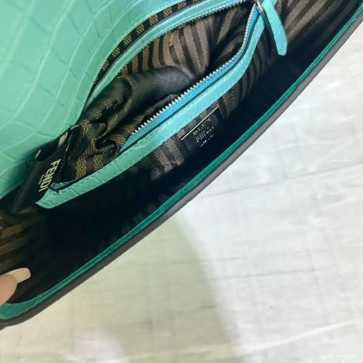 Affordable In Crocodile Leather Blue Fendi Tiffany Medium Baguette Bag 0321 HOT SALE